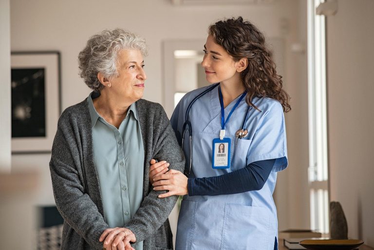 Work in Australian Hospitals & Aged Care – Visa Support and Free Training Offered